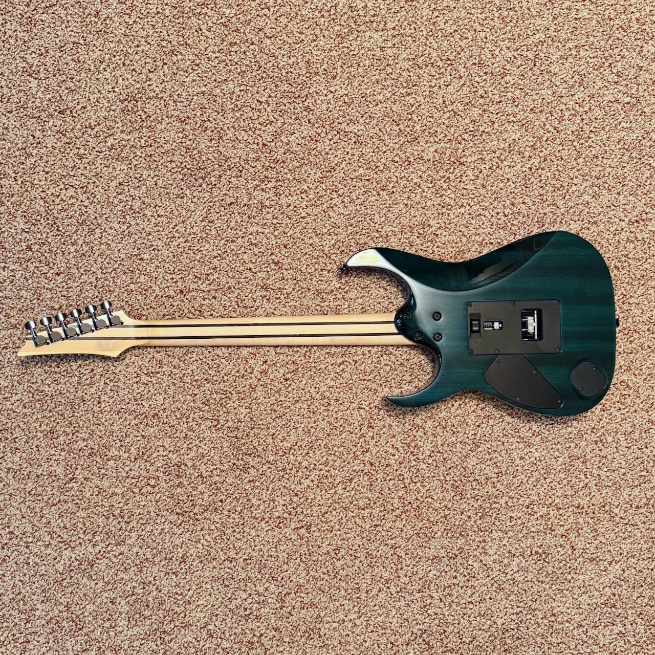 Ibanez J. Custom RG8570Z