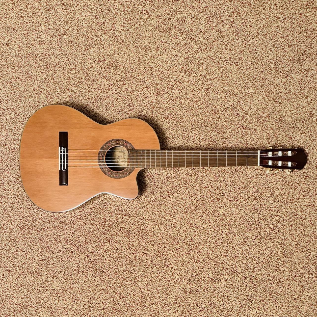 Alvarez Yairi Standard CY75CE Classical Acoustic/Electric