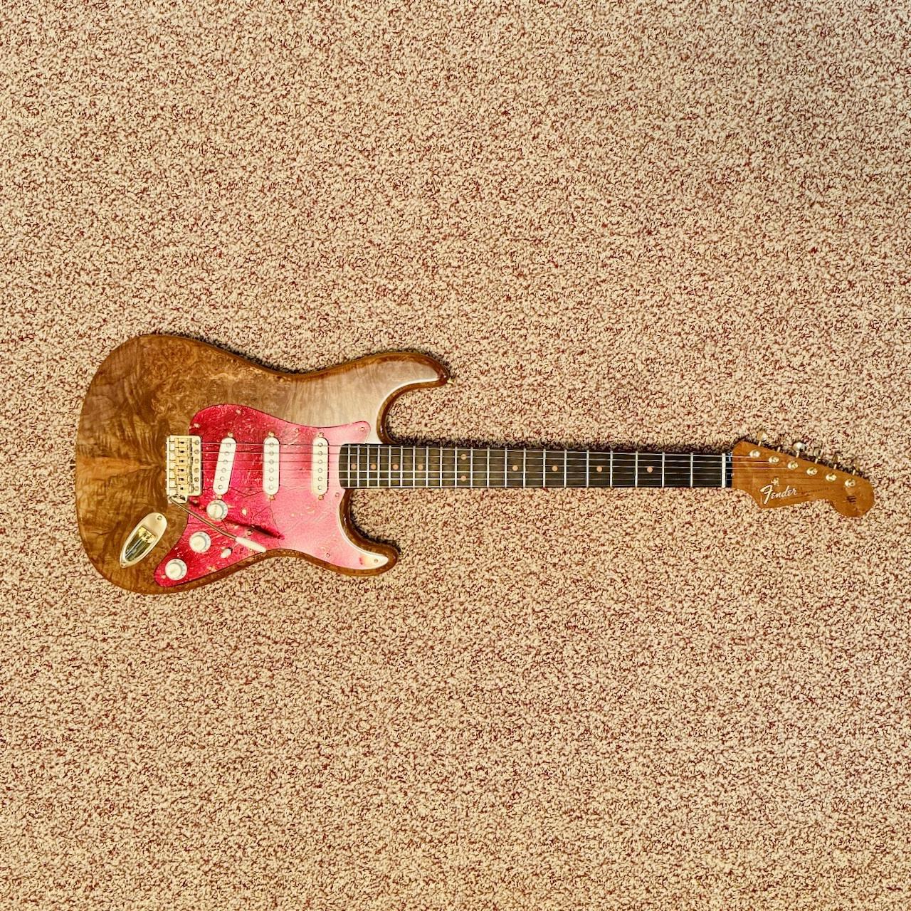 Fender Custom Artisan Maple Burl Stratocaster